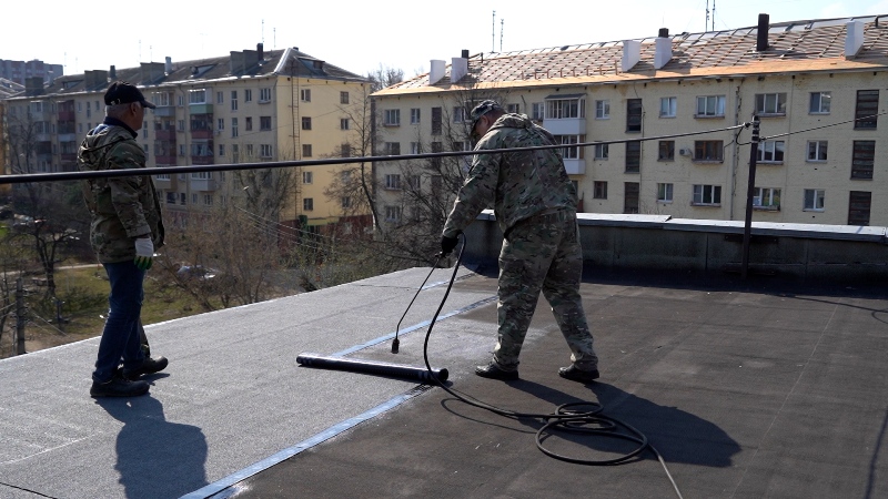 «Работаем по заявкам»: как тулякам добиться ремонта протекающей крыши от УК
