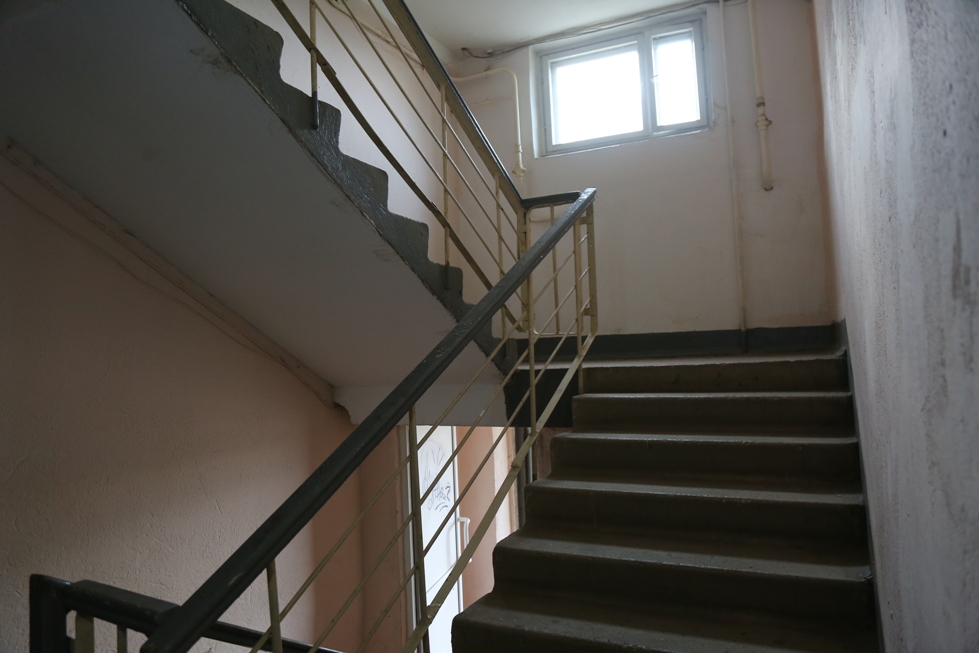 Тулячка заплатит компенсацию в 30 тыс рублей за драку в подъезде