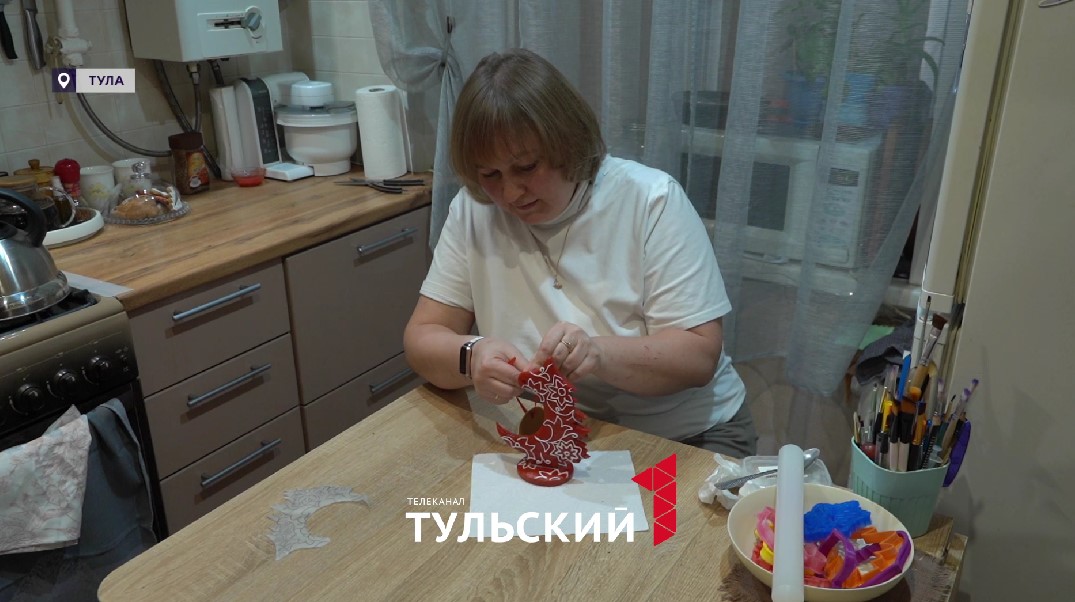 Бухгалтер из Тулы научилась создавать шедевры из пряников