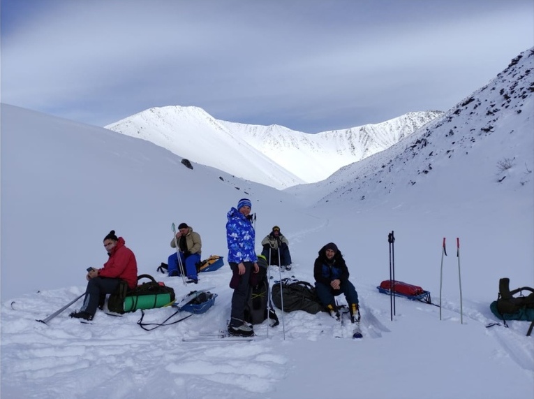 Туристы-лыжники из Тулы покорили маршрут 5 категории сложности на Приполярном Урале