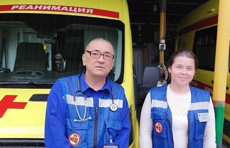 В Туле врачи скорой помощи провели мини-операцию и спасли жизнь пенсионеру