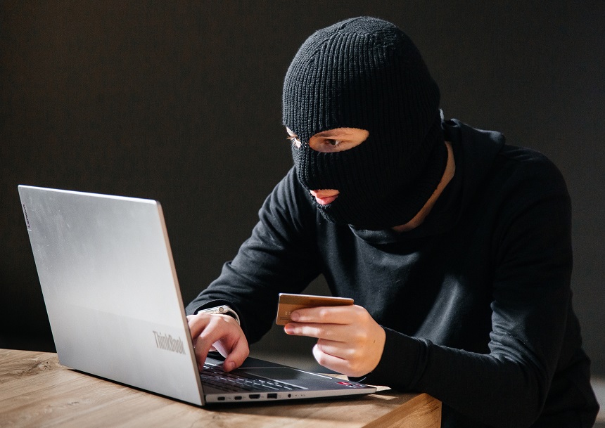 Туляков предупредили об активности мошенников на сайтах знакомств