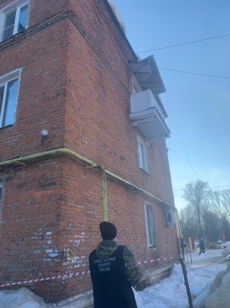 В Кимовске будут судить директора УК за падение наледи с крыши на ребенка
