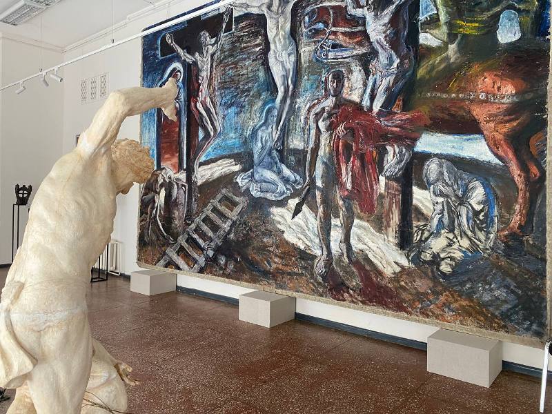 Тулякам предлагают посмотреть на живописные работы и скульптуры в рамках выставки «Энергетизм»