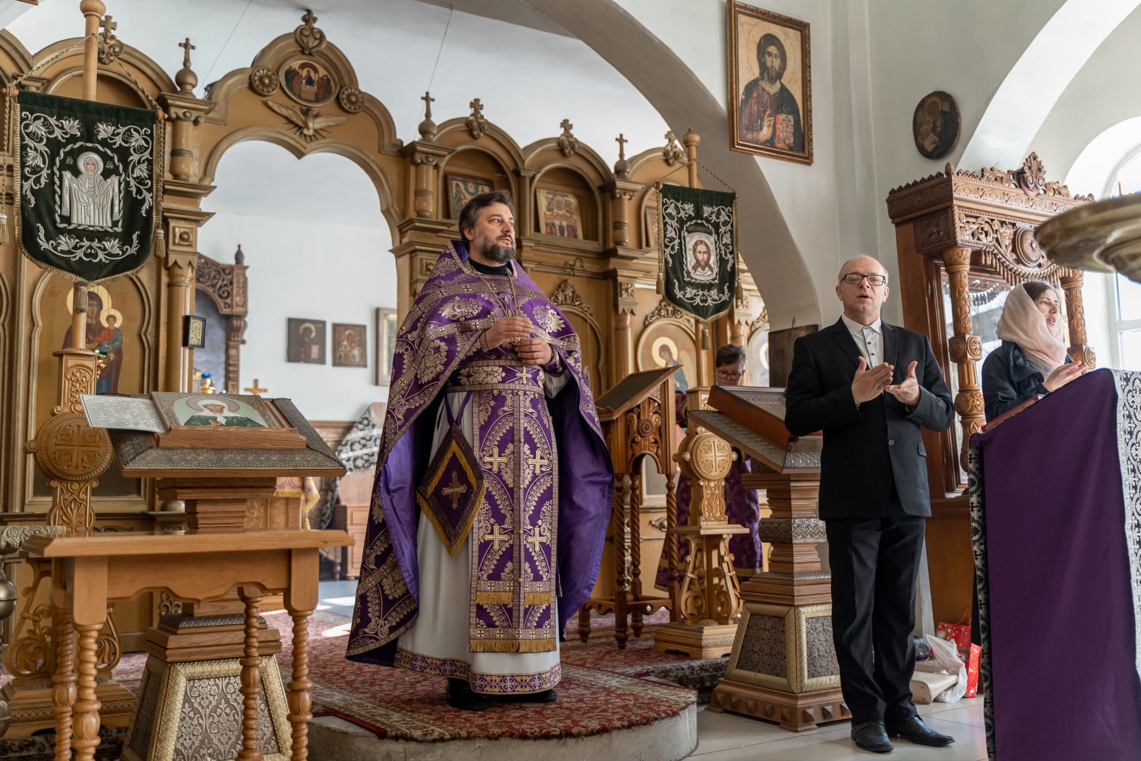 В Новомосковске впервые прошла литургия для глухих