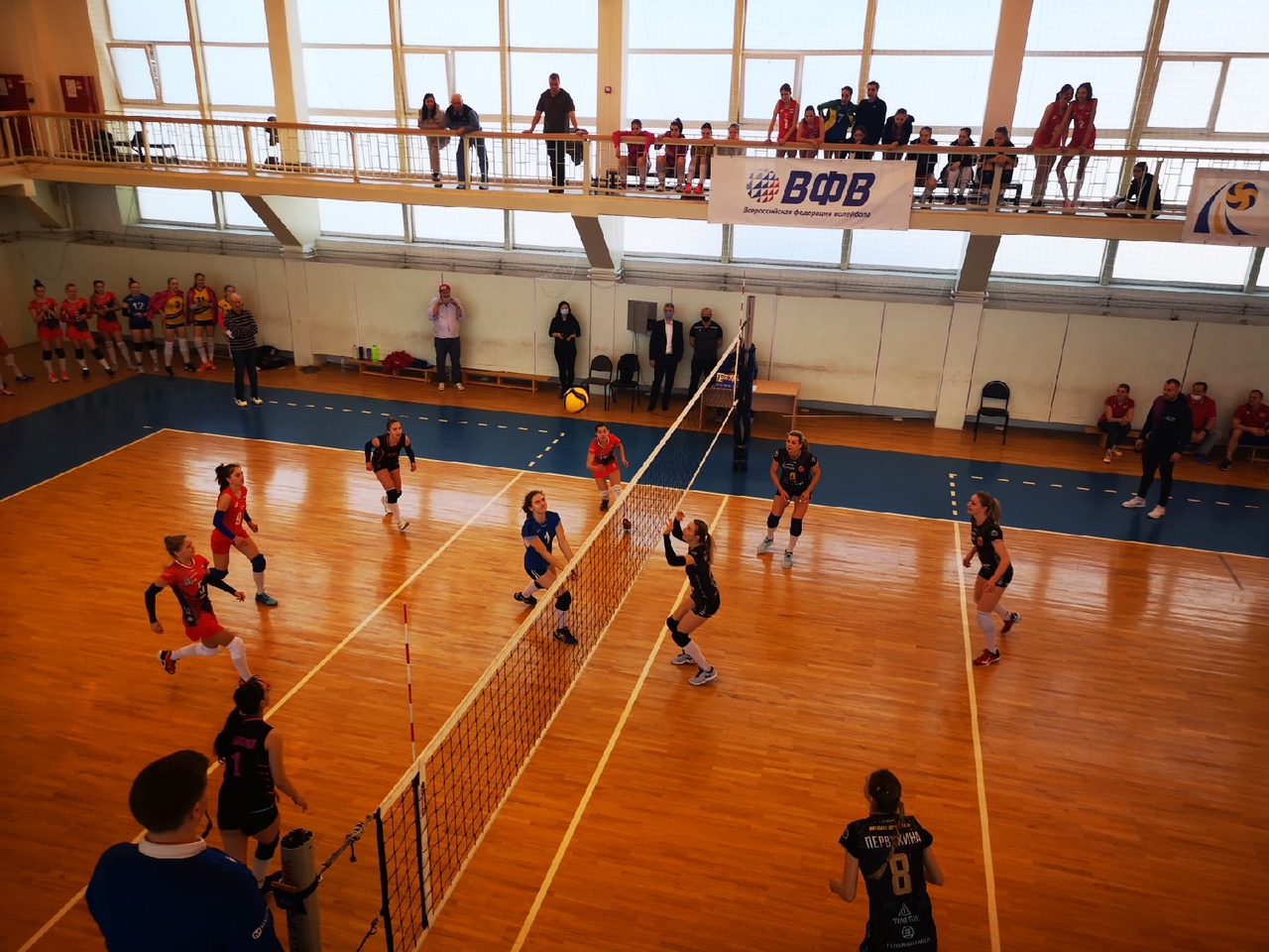 В Туле проходит волейбольный турнир памяти Евгения Смирнова