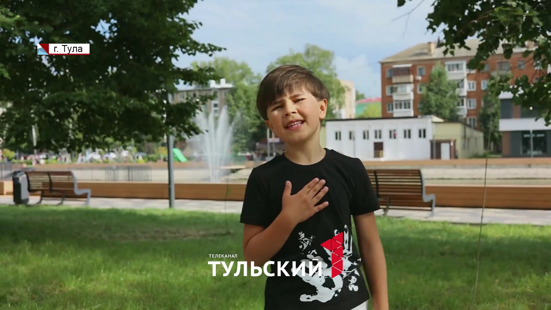 Школьник из Новомосковска за год научился петь и стал 