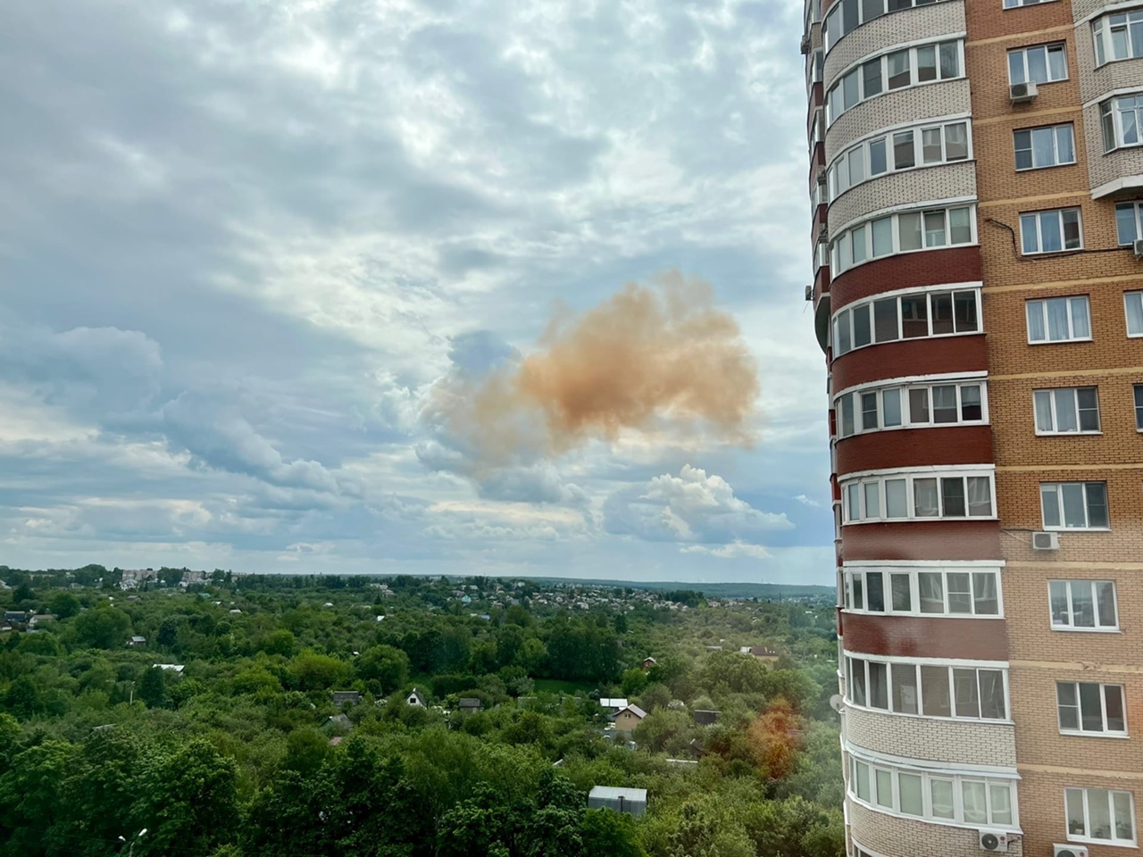 Оранжево-серые облака над Тулой: Минприроды объяснило причину и последствия «лисьих хвостов»