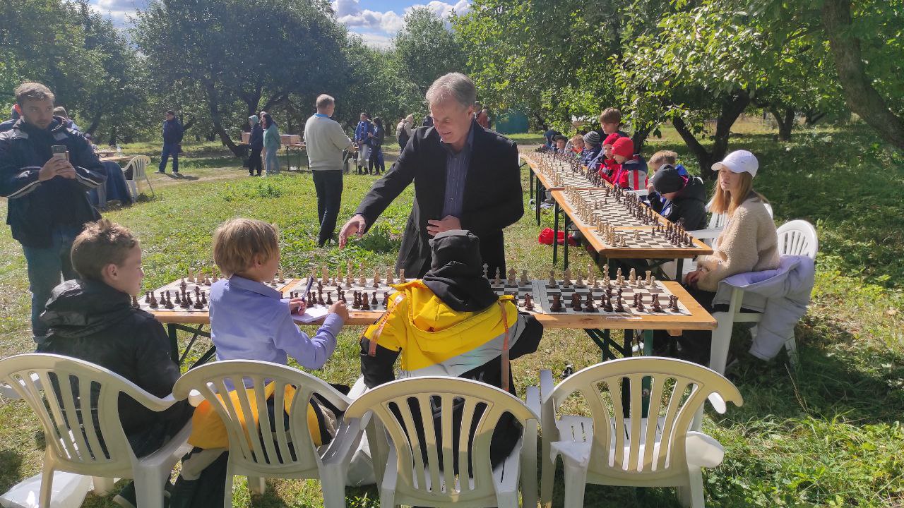 В Ясной Поляне стартовал детский Кубок Льва Толстого по шахматам