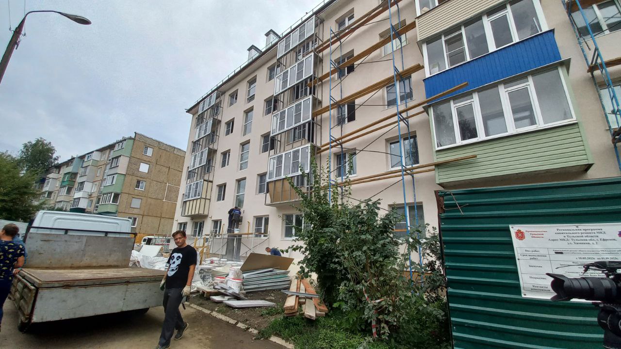 Разрушенный из-за взрыва газа дом в Ефремове сдадут к 1 сентября