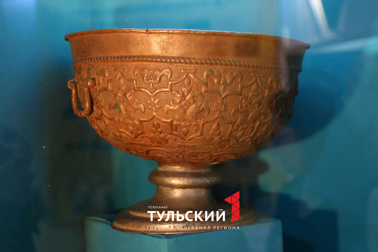 В музее династии Демидовых в Туле появилась уникальная водосвятная чаша XVII века