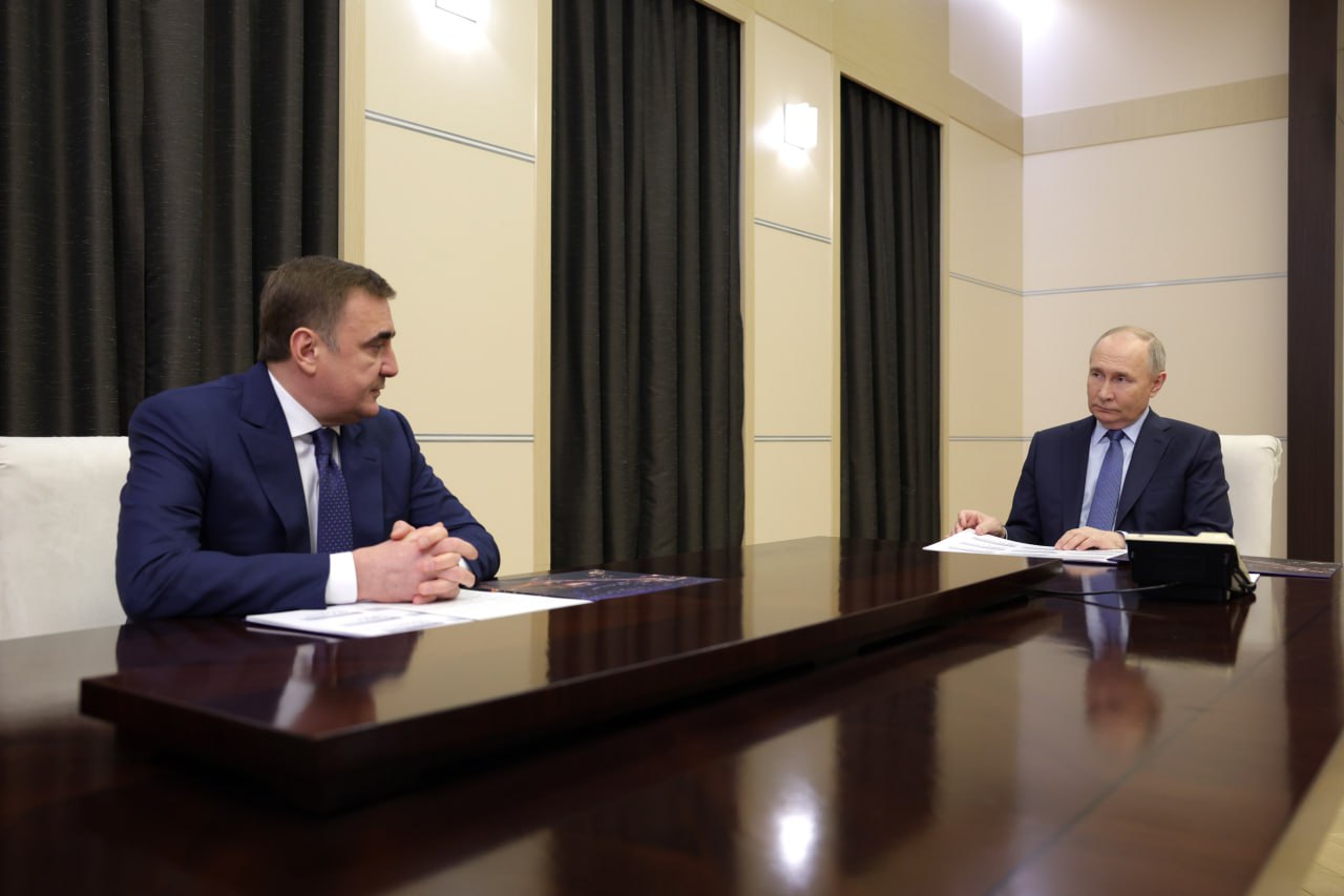 Алексей Дюмин провел встречу с Президентом России Владимиром Путиным