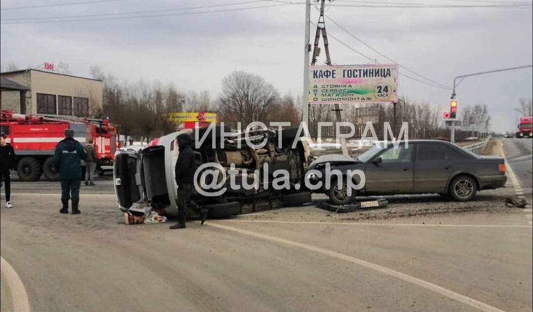 Под Богородицком в автомобильной аварии пострадали четыре человека