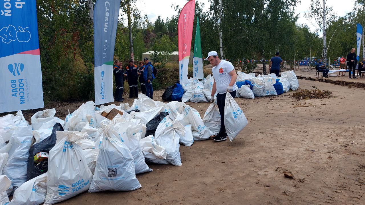 В Кондуках прошли соревнования по сбору мусора