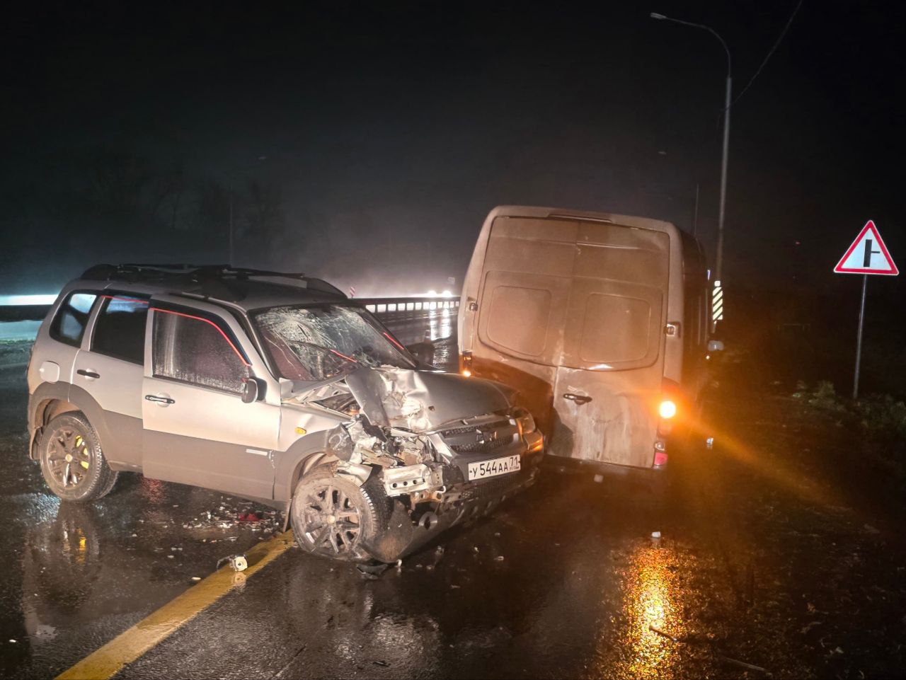Под Тулой 51-летний водитель врезался в «Солярис»: есть пострадавшие