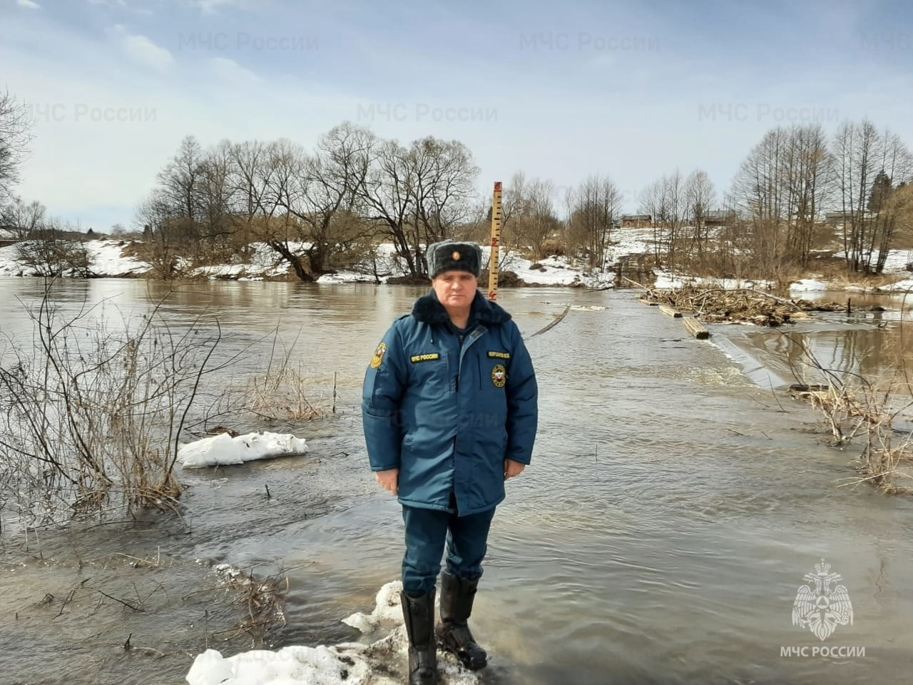 В Одоевском районе затопило мост через Упу