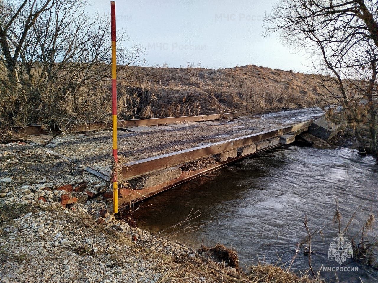В Кимовском районе восстановлено движение по низководному мосту