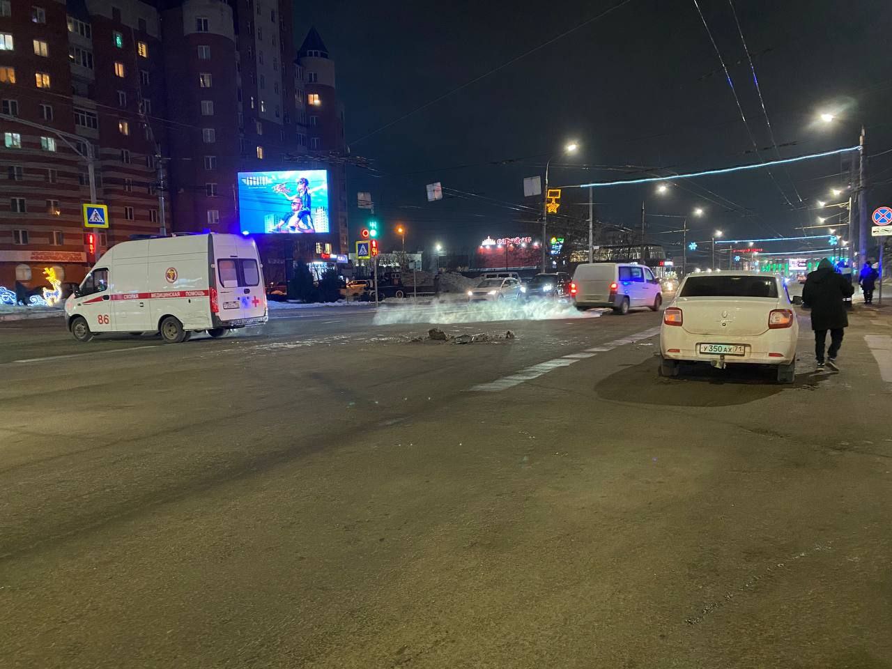 На Красноармейском проспекте в Туле карета скорой помощи попала в ДТП