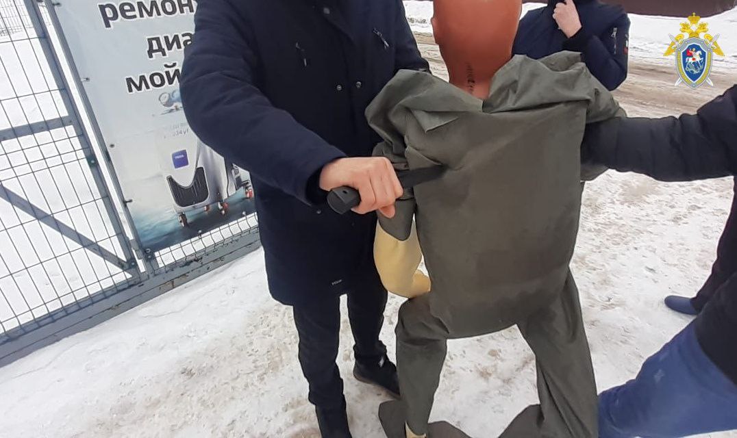 В Алексине узбек пытался зарезать знакомого на улице