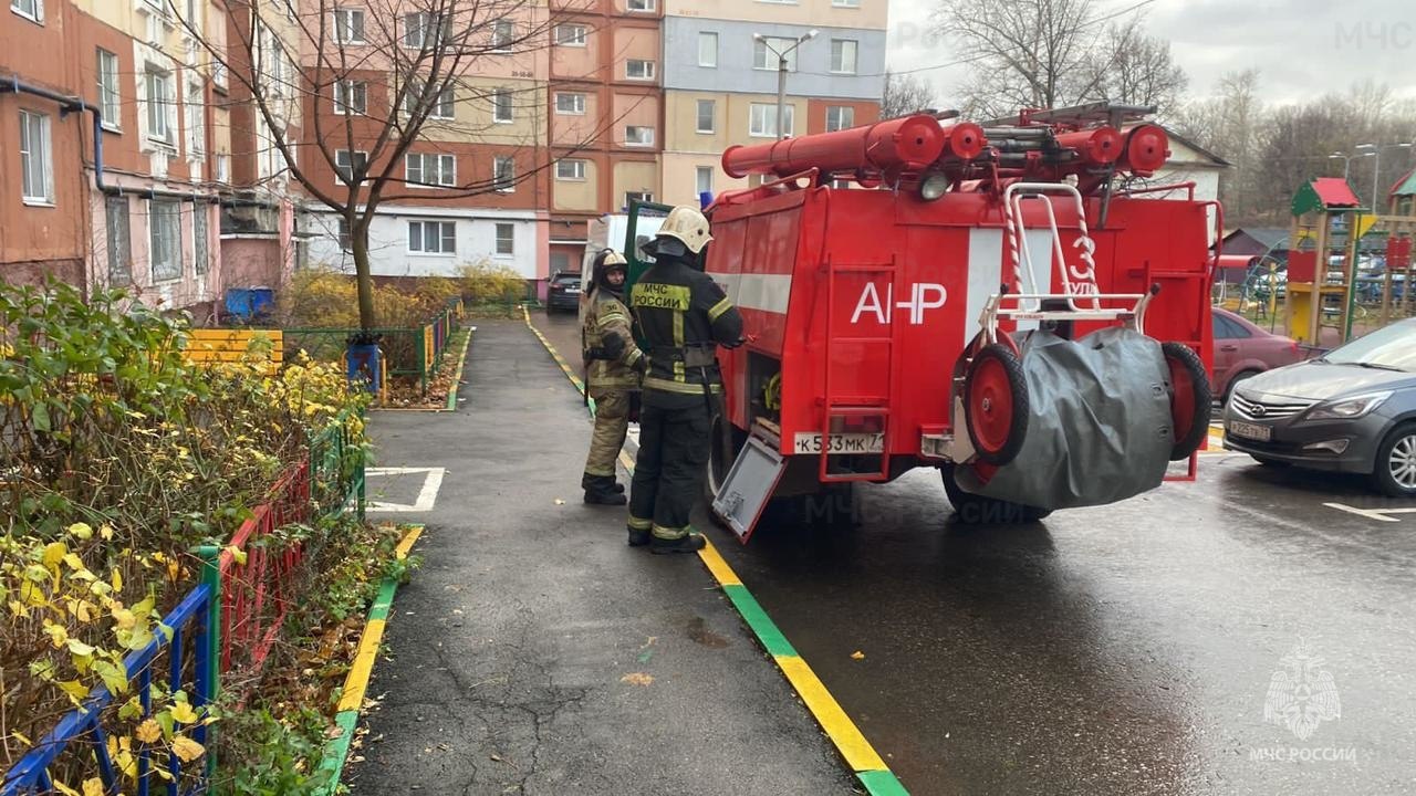 При пожаре в многоэтажном доме на улице Кутузова в Туле погиб мужчина -  Новости Тулы и области - 1tulatv