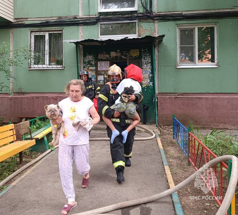 В Туле загорелась квартира на улице Металлургов