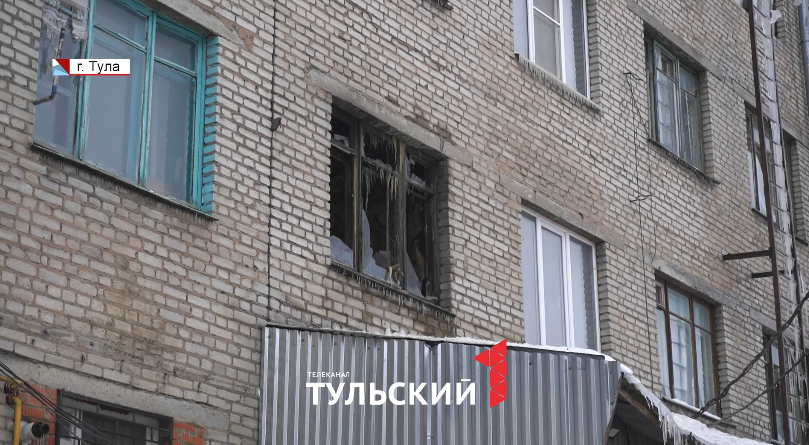 Названа предварительная причина пожара в бывшем общежитии в Ясногорске