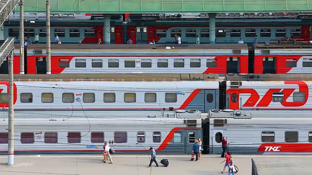 Тульские железнодорожники готовят поезда к лету