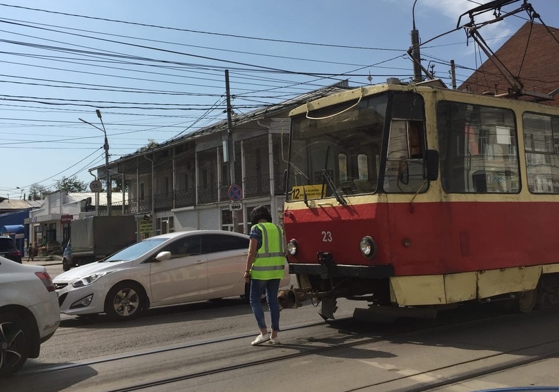 Из-за ДТП на улице Советской в Туле образовалась большая пробка