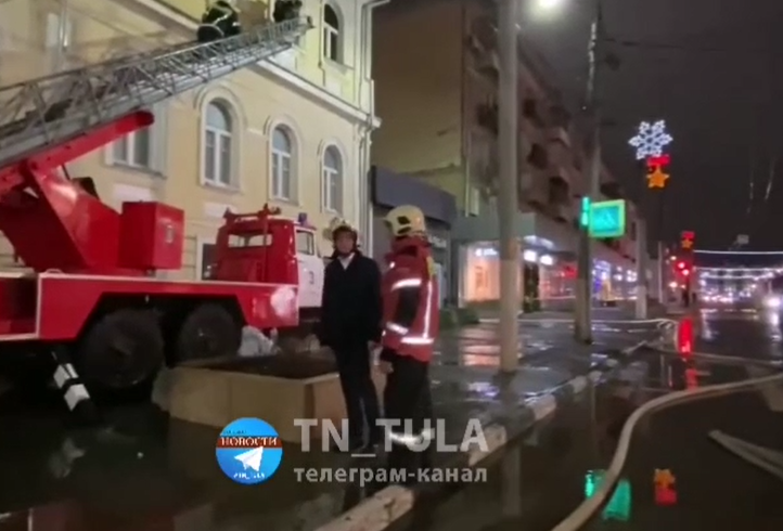 Сотни туляков вышли на «фитнес-завтрак» Сотни туляков вышли на «фитнес-завтрак»