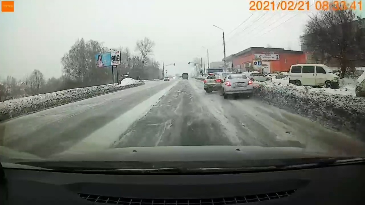 В Туле ДТП на улице Рязанской попало на видеорегистратор