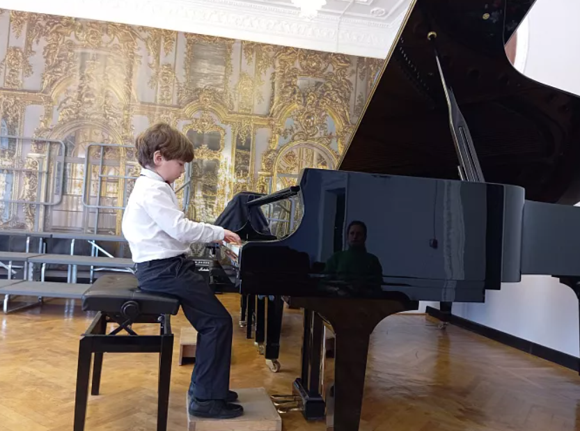 В Туле выбрали лучших юных пианистов региона