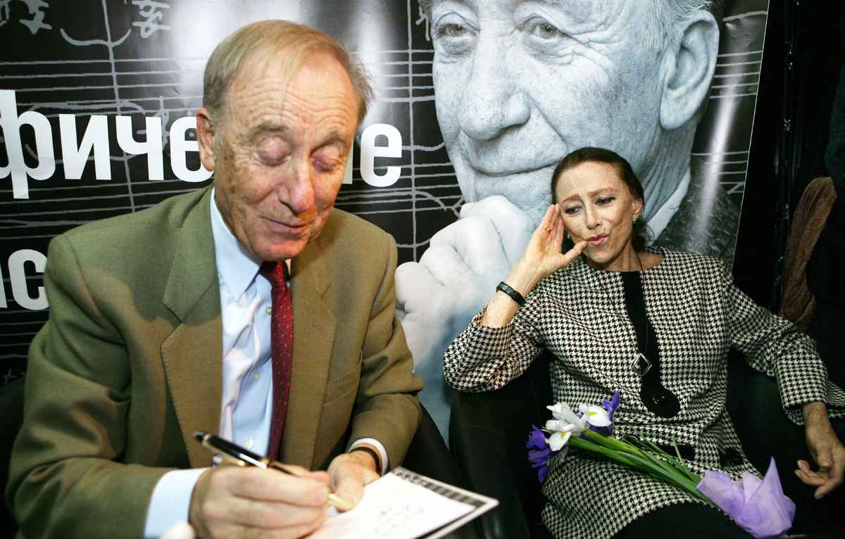 Над Окой развеяли прах Щедрина и Плисецкой