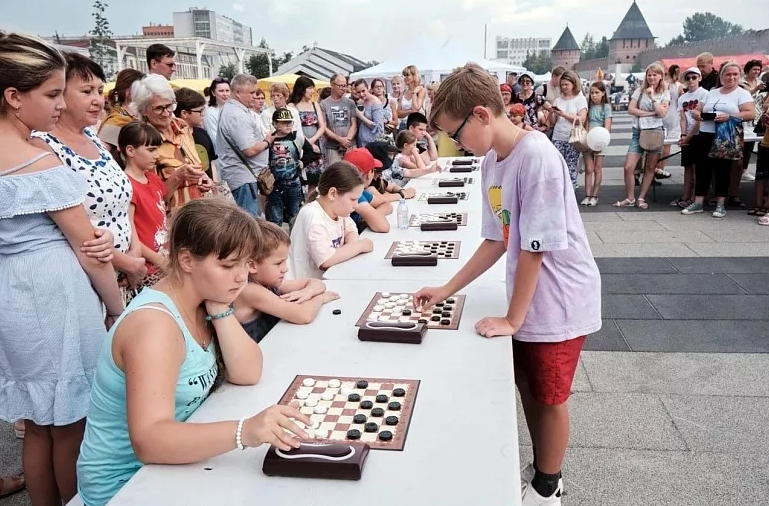 В Тульской области открыт набор на бесплатные занятия по шашкам