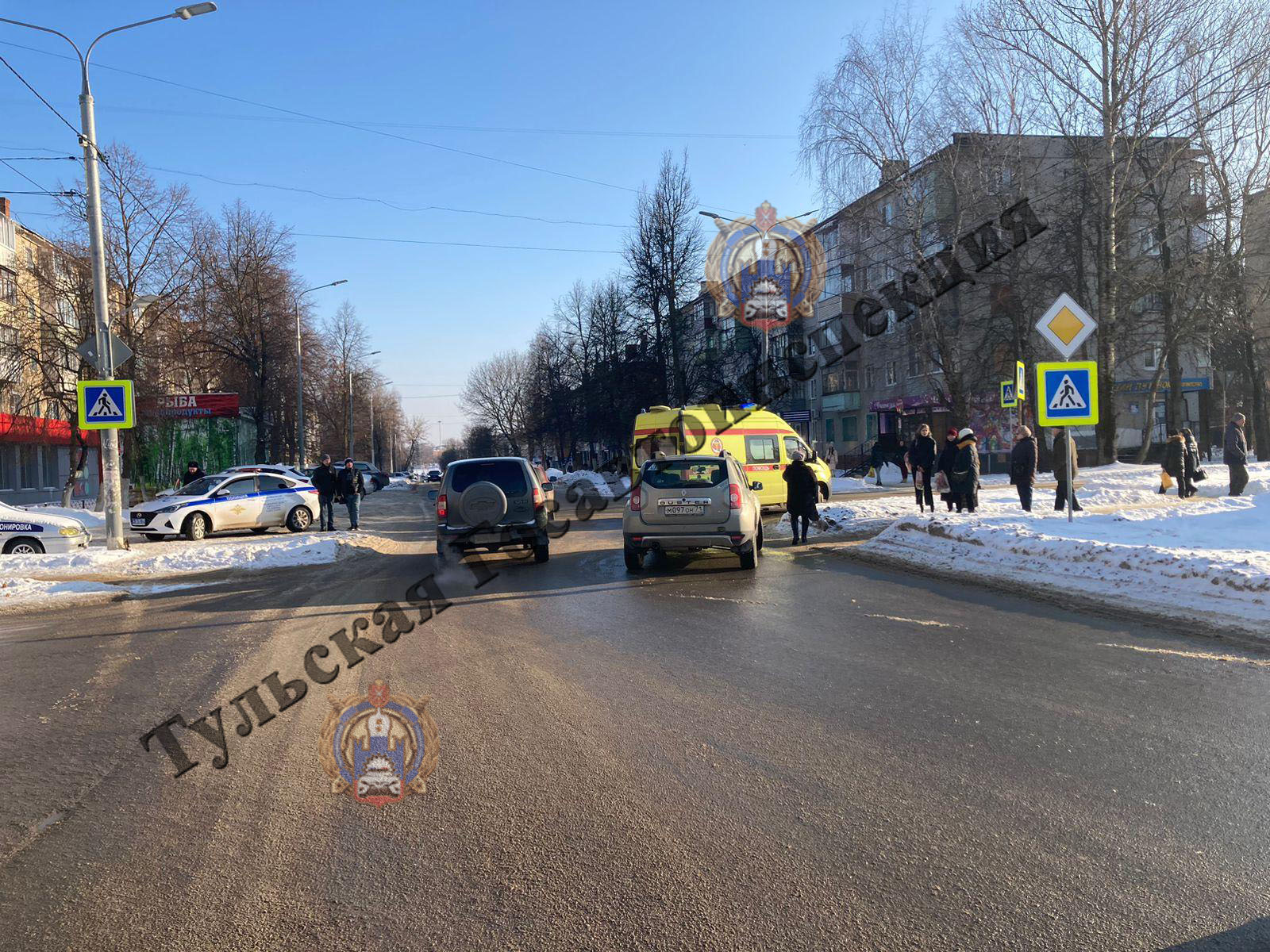 В Щекино водитель Renault Duster сбил 57-летнюю женщину на переходе |  20.02.2023 | Тула - БезФормата