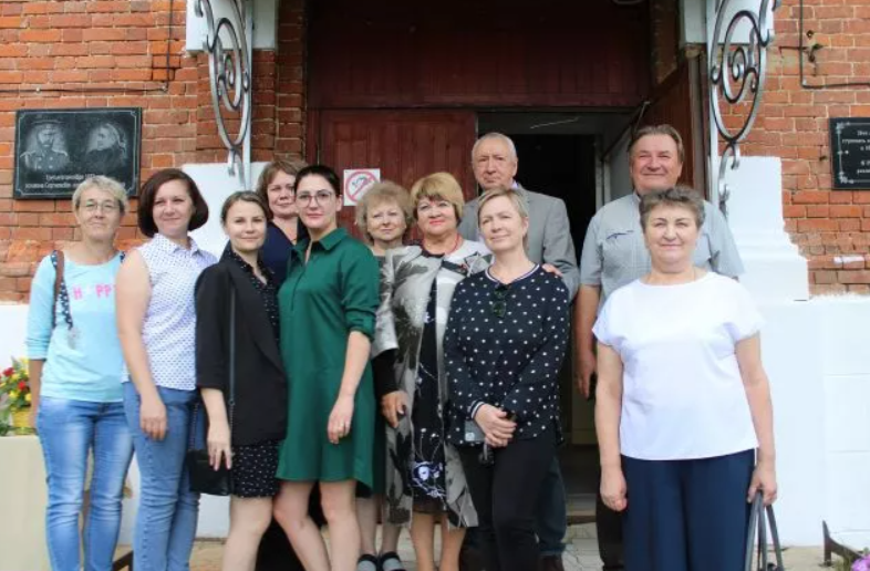 К 150-летию Плавской больницы открыли мемориальную доску в память о ее основателях