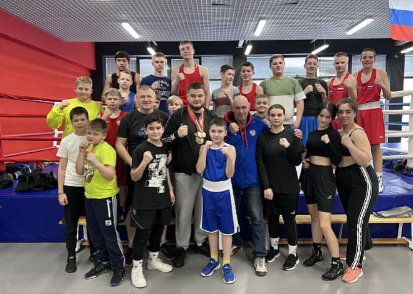 Победитель первенства Европы провел в Туле мастер-класс для юных боксеров