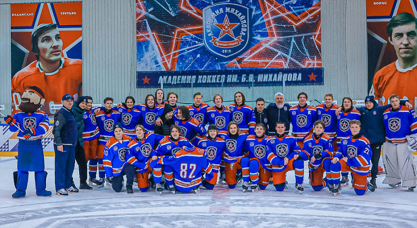 Новомосковские хоккеисты впервые завоевали золотые награды группы «А» Первенства Москвы