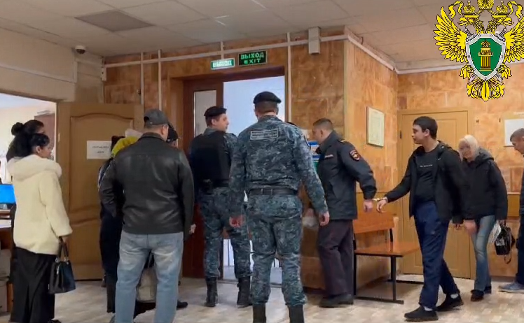Жителей города Щекино приговорили к тюремному сроку за избиение прохожего