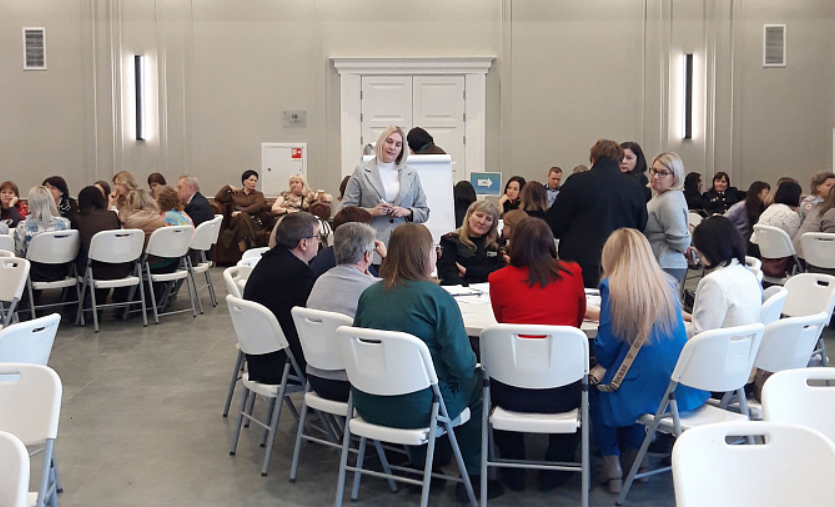 Тульская область показала лучшие результаты в борьбе с социальным сиротством