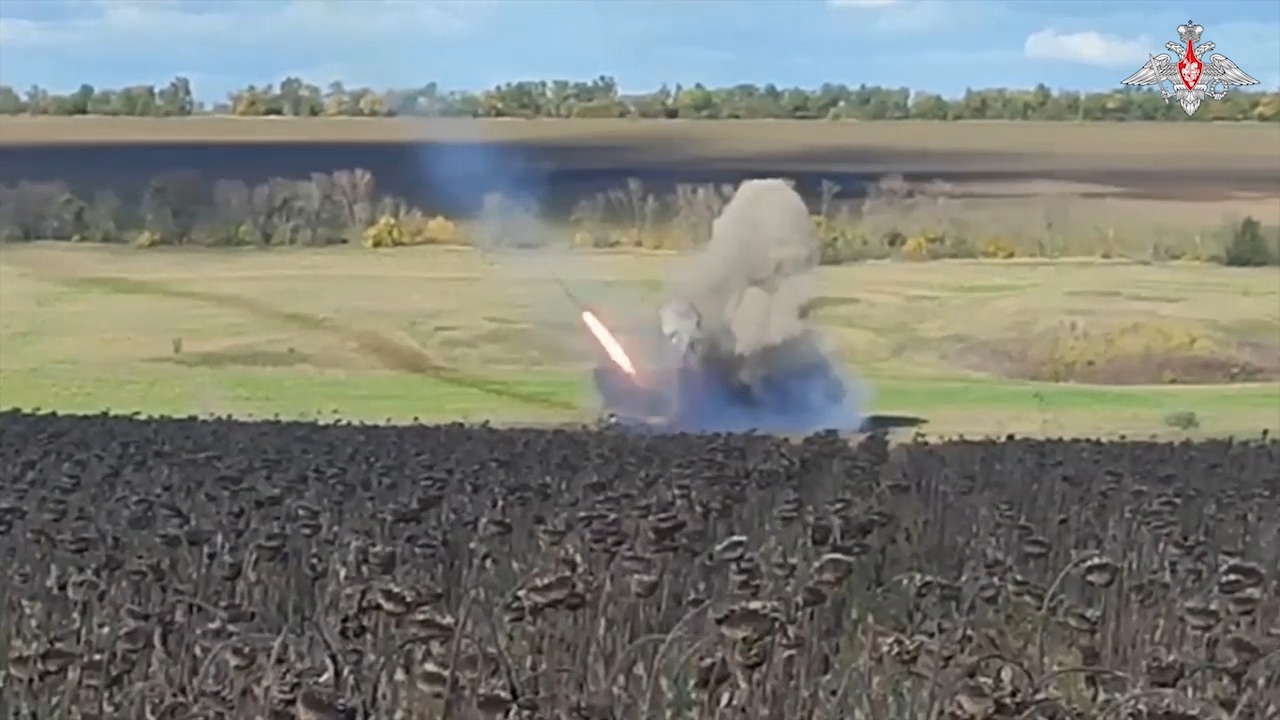 Порнофилмь в деревне ( видео). Релевантные порно видео порнофилмь в деревне смотреть на ХУЯМБА