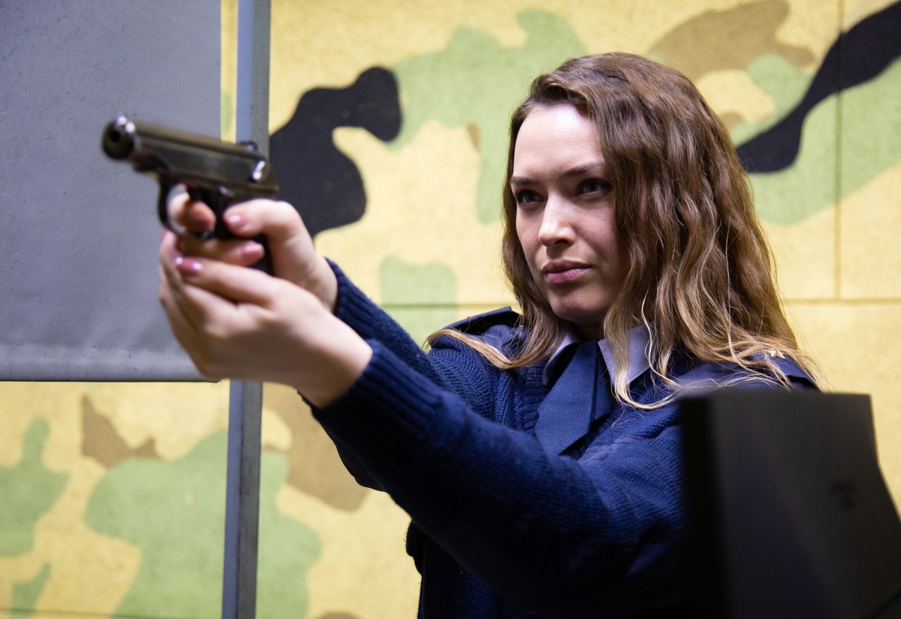 Девушки с пистолетом Макарова: к 8 Марта в Туле выбрали лучших женщин-стрелков