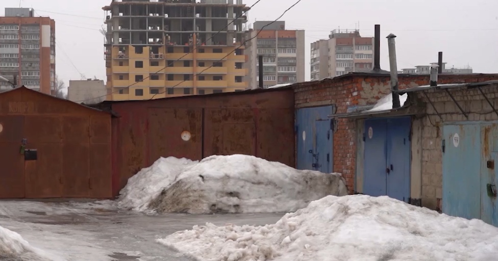 Гаражный кооператив. Гараж российский. Гаражная амнистия фото. Незаконные гаражи. Гаражная амнистия пермский край.