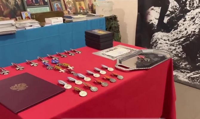 Отличившимся тульским десантникам вручили ордена и медали