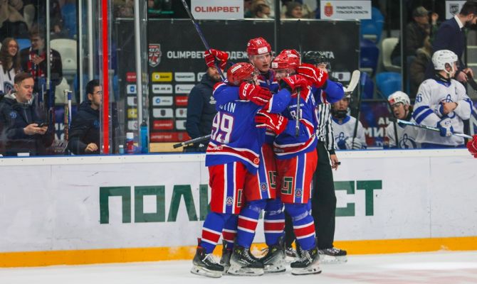 "Академия Михайлова" обыграла "Динамо" в "детском" матче