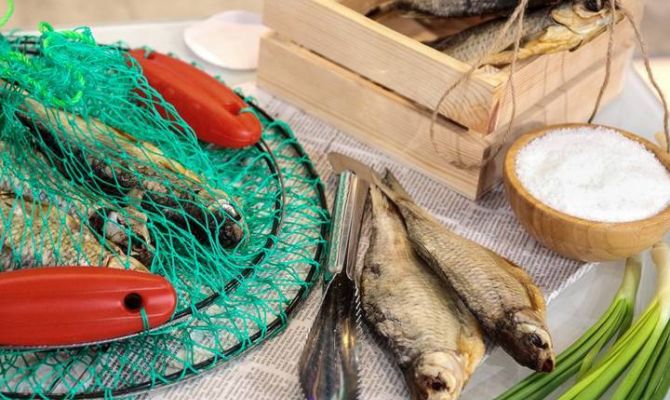 Безопасная, но невкусная: Росконтроль проверил качество вяленой воблы