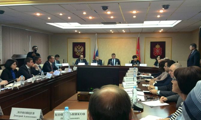 Новое футбольное поле и беговые дорожки сделают в тульской школе №54