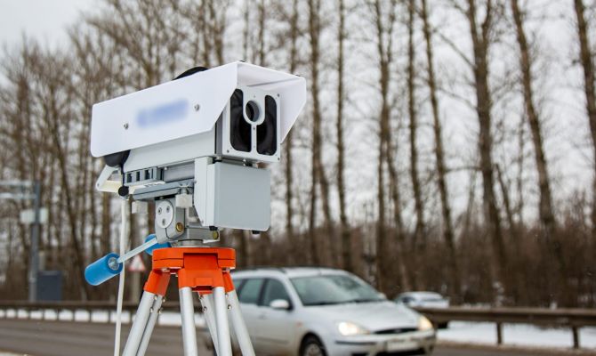 Житель Алексина украл аккумулятор из фоторадара