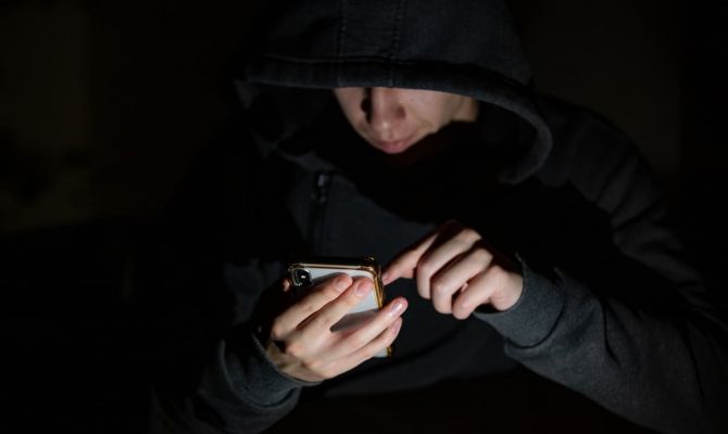 Туляков предупредили о новой схеме мошенников с «неуплаченным налогом»