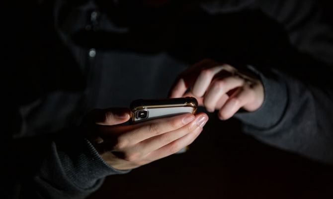 52-летний мужчина лишился 63 тысяч рублей на покупке шин для машины