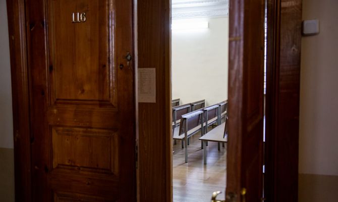 Стал миллионером из-за ошибки приложения: суд вновь рассмотрел дело о краже 95 млн рублей туляком